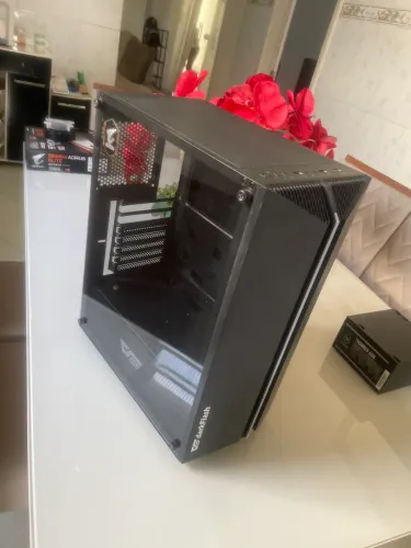 Gabinete DarkFlash