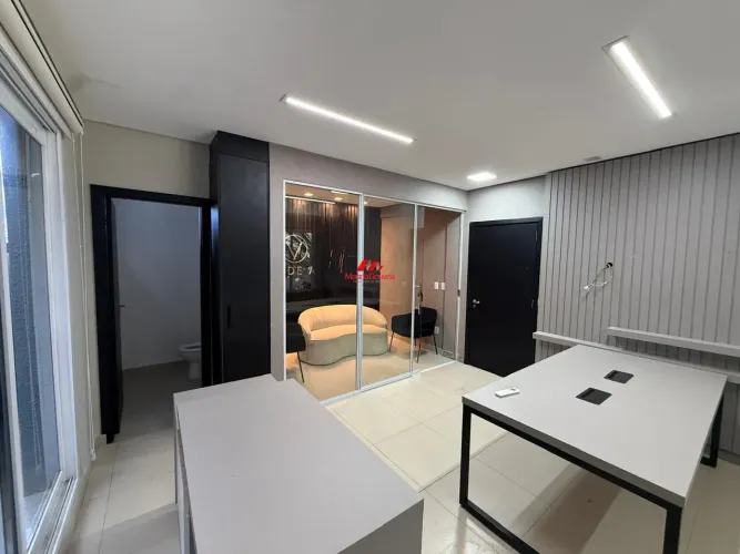 LOCAÇÃO- SALA COMERCIAL, 40M², SEMI MOBILIADA, COM RECEPÇÃO, PRÉDIO COMERCIAL ALTO PADRÃO,