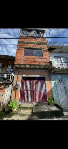 VENDO CASA NA SACRAMENTA