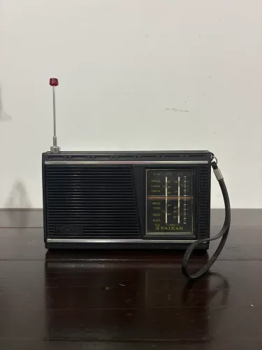 Rádio antigo