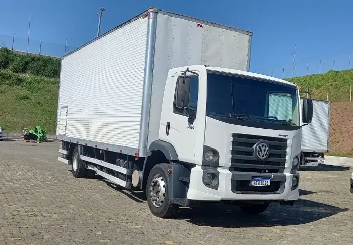 Vw 14190 Robust ano 2021 baú alumínio plataforma elevatória