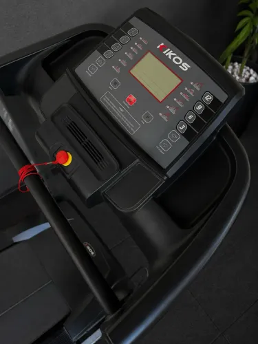 ? Esteira Ergométrica Kikos Fitness KS2202i 110v - Semi Nova | Pouco uso
