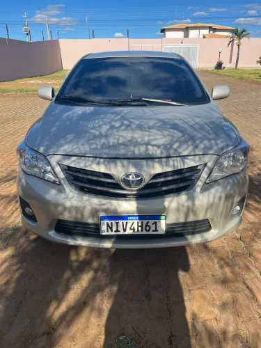 Toyota Corolla GLI 1.8 Flex 16V Aut. 2013