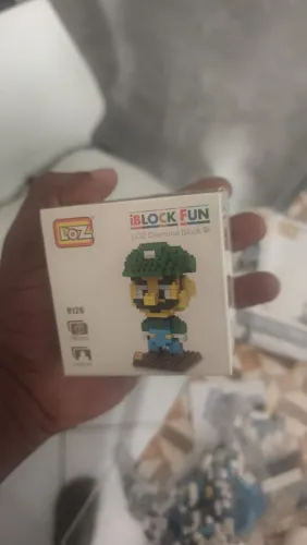 Brinquedo de montar tipo Lego