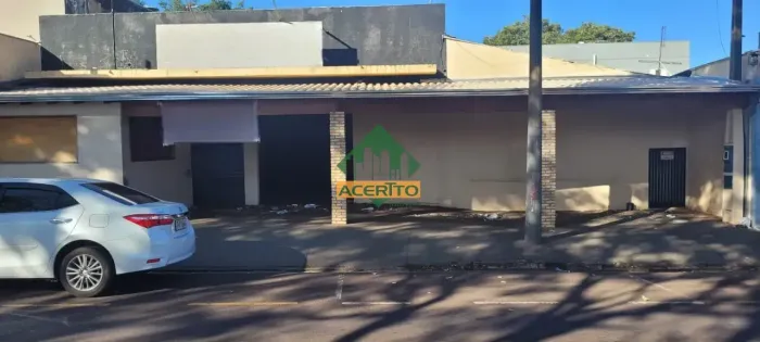 Loja para Locação 322.5M², Dona Amélia, Araçatuba - SP