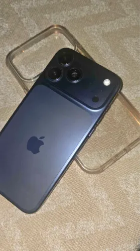 iPhone 17 pro 