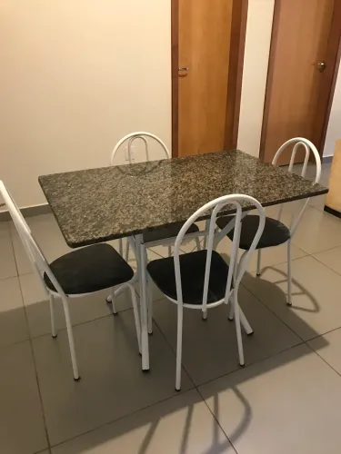 Mesa granito com 4 cadeiras