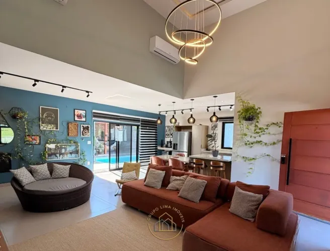 Casa linear porteira fechada com piscina aquecida, academia e 4 quartos no Alphaville, Rio