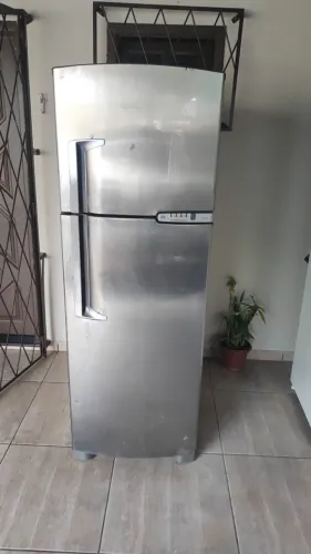 Vendo geladeira