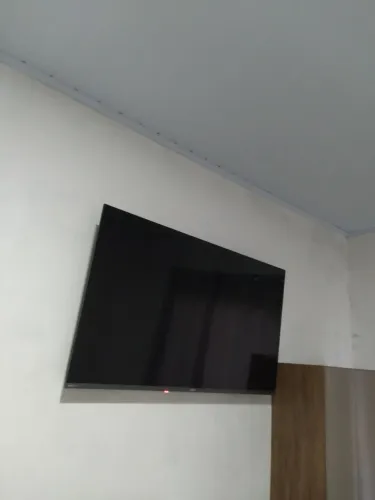 Televisão philco roku 4k 50 polegadas seminova