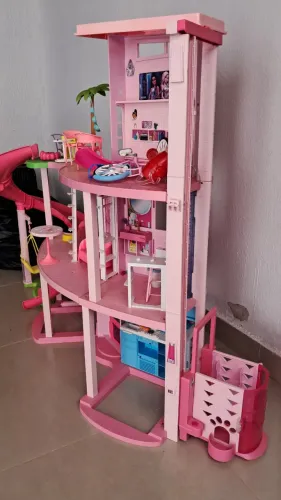 Casa da Barbie com Acessórios 