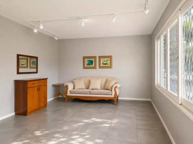 MOINHOS IMOBILIÁRIA ALUGA | Casa 231m² no Três Figueiras | 5 Min do Iguatemi