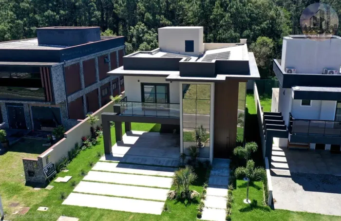 Casa em Condomínio para Venda em Florianópolis, São João do Rio Vermelho, 4 dormitórios, 3