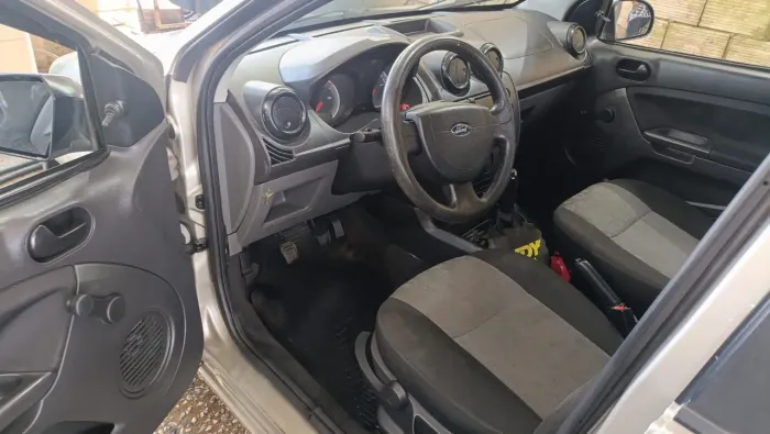 Ford Fiesta 1.0 8V Flex/class 1.0 8V Flex 5P 2010
