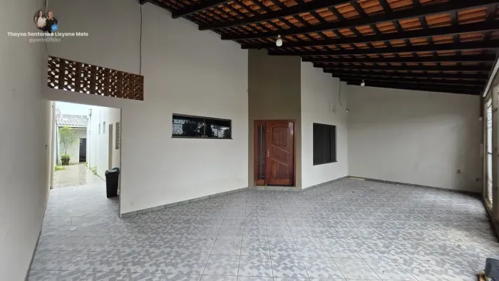 Casa ampla com 5 quartos | Estrutura pronta para expansão e potencial comercial na Calama
