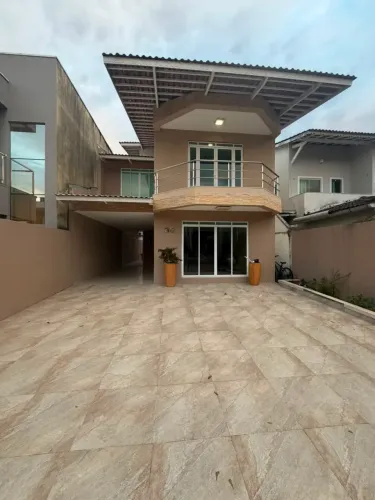 Casa de Alto Padrão Aluguel na Maraponga
