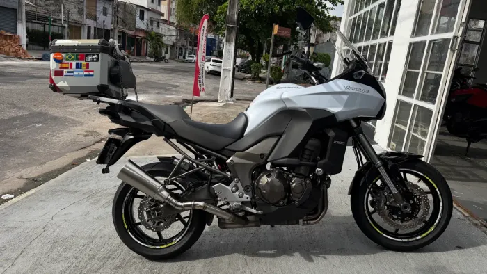 VERSYZ 1000 Kawasaki mod 2013