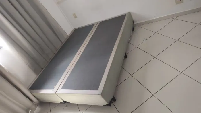 Cama box