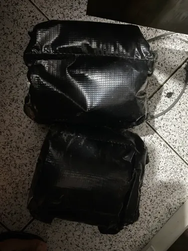 3 pares de caneleiras - 1 par de 10 kg - 2 pares de 3 kg