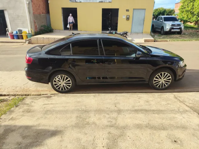 Volkswagen Jetta Comfortline 2.0 T.flex 8V 4P Mec. 2012