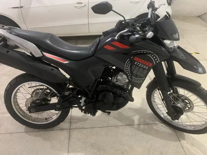 Lander 2021 com ipva 2026 pago e pronta pra transferir!