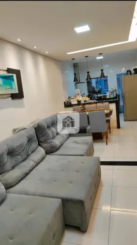 Casa para venda no bairro Jardim Patrícia