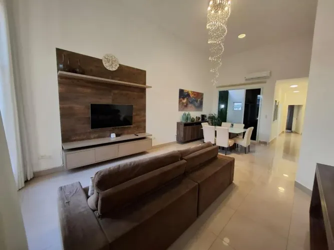 Casa à venda em Paulínia, Parque Brasil 500, com 3 quartos, com 175 m², Condomínio Reserva