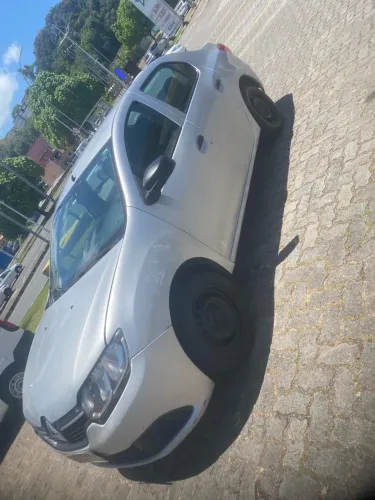 Renault Logan Authentique Hi-flex 1.0 16V 4P 2014