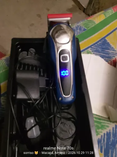 Máquina de cortar cabelo kemei