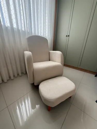 Poltrona de Amamentação