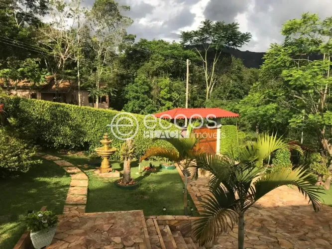 Casa em condomínio à venda, 5 quartos, 2 suítes, 4 vagas, Condomínio Águas Claras (Piedade
