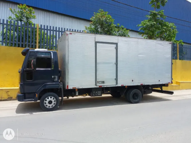 disponível serviço