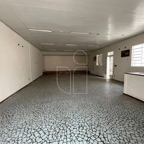 Excelente salão comercial no Palmital - Marília