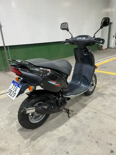 Aprilia Rally