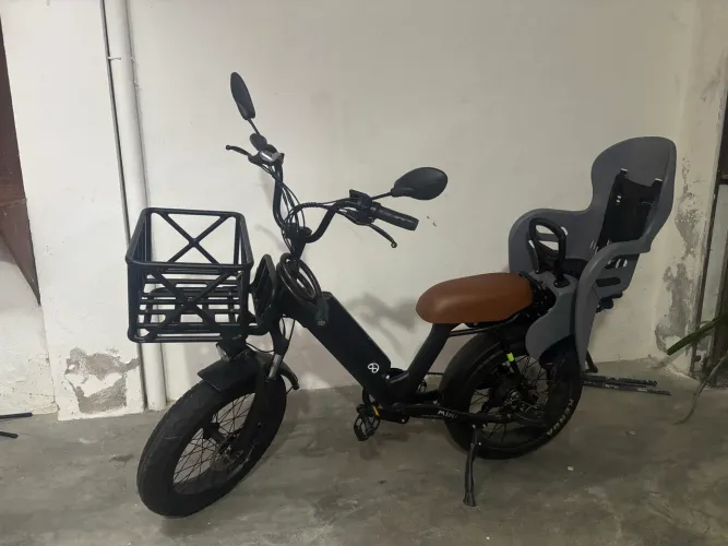 Lev Cruiser Mini - Muito nova
