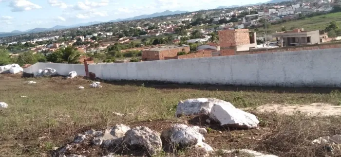 Terreno em Serrinha pronto pra Condomínio