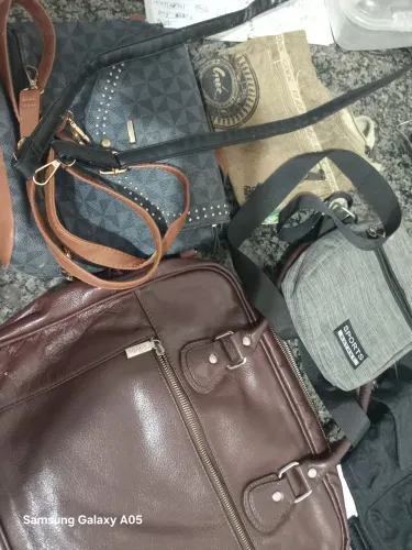 Bolsas, pochetes e carteiras femininas