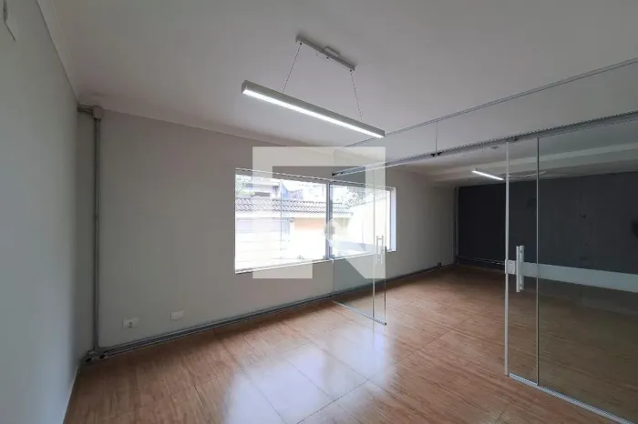 Casa à Venda - Água Fria, 3 Quartos, 450 m2