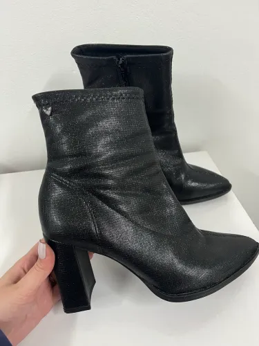 Bota feminina preta 
