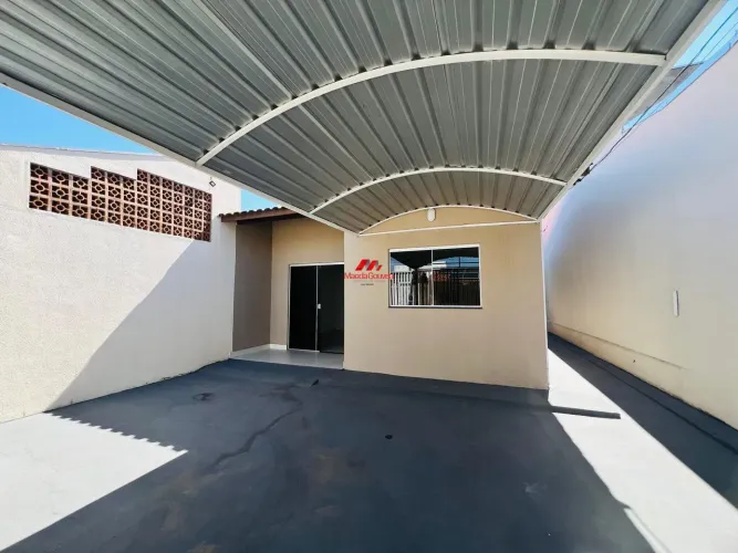 VENDA- CASA TÉRREA SEMI-NOVA, 52M², EXCELENTE ACABAMENTO, BAORRO BELA VISTA, EM CUIABÁ-MT 