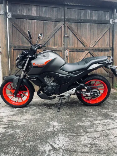 Fazer Fz15 Nova