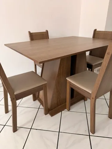 Conjunto Mesa Sala de jantar Madeira 4 Cadeiras Rustic/crema/bege Marilyn Madesa