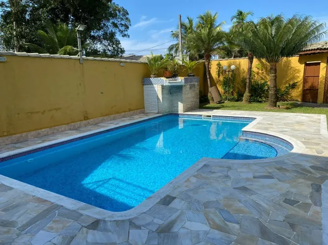 Casa de Praia com piscina em Boracéia - Berioga