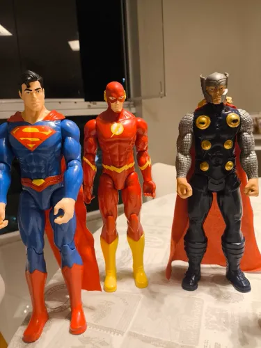 Super Heróis brinquedo