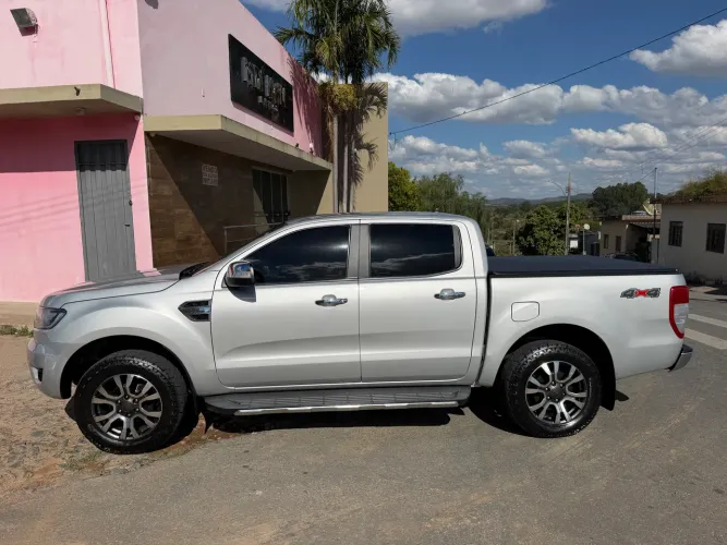 Ford Ranger XLT 3.2 20V 4X4 CD Diesel Aut. 2021