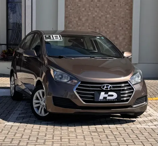 Hyundai HB20S Comfort Plus 1.0 Flex 12V Mec. 2018