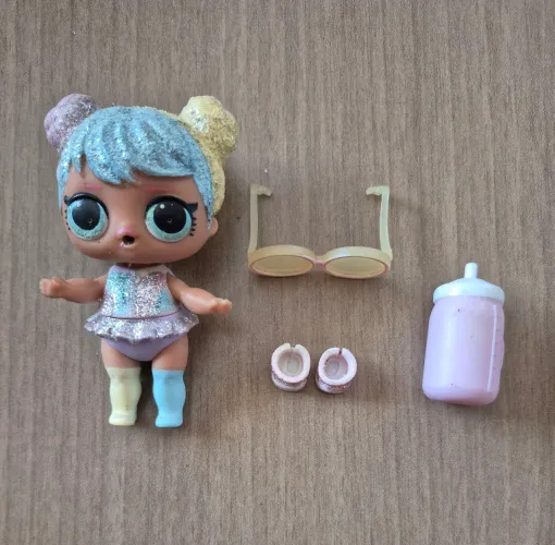 LOL Surprise Bling Series - com acessórios e case originais