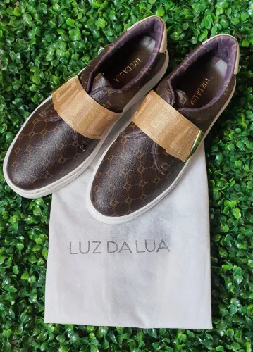 Tênis Feminino Luz da Lua