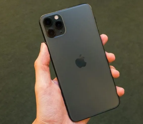 Vendo iphone 11 pro max usado