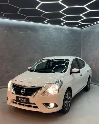Nissan Versa SL 1.6 16V Flexstart 4P Aut. 2020